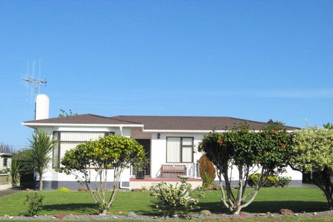 Photo of property in 3 Tawhero Street, Gonville, Whanganui, 4501