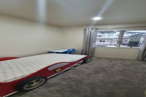 Photo of property in 1/206 Manuka Road, Bayview, Auckland, 0629