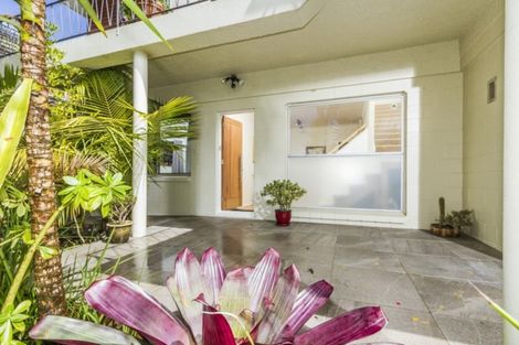 Photo of property in 4 Nereus Place, Mairangi Bay, Auckland, 0630