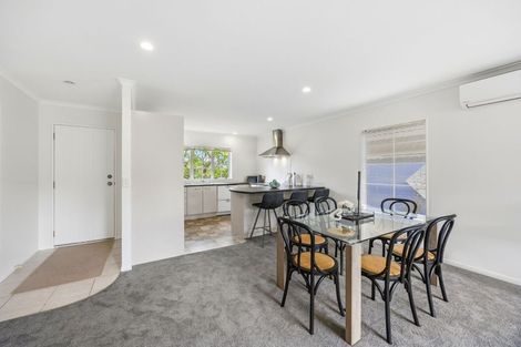 Photo of property in 67 Espalier Drive, Henderson, Auckland, 0612