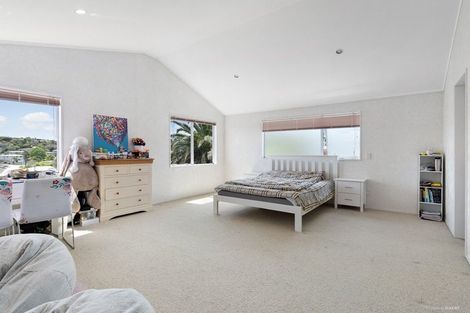 Photo of property in 11a Pax Avenue, Forrest Hill, Auckland, 0620