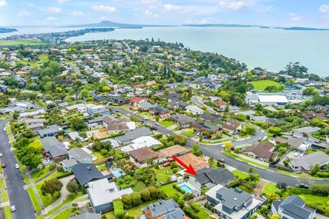 Photo of property in 6 Paisley Street, Mellons Bay, Auckland, 2014