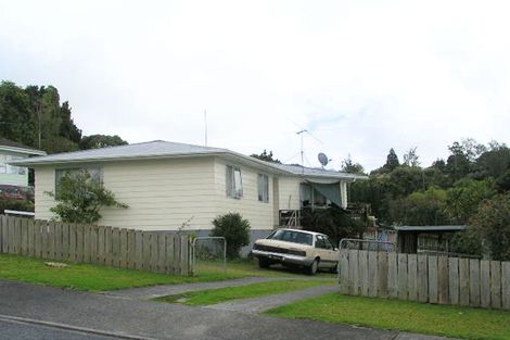 Photo of property in 7 Arde Place, Massey, Auckland, 0614