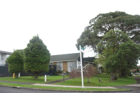 Photo of property in 1/42 Walworth Avenue, Pakuranga Heights, Auckland, 2010