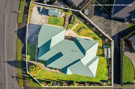 Photo of property in 35 Severn Street, Green Island, Dunedin, 9018