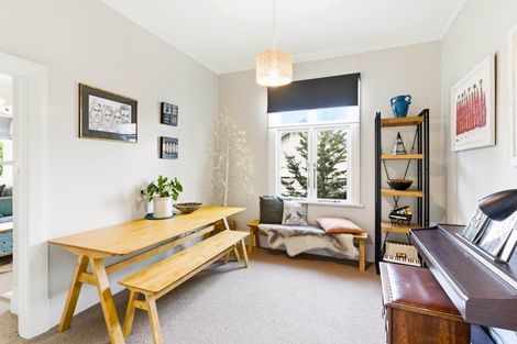 Photo of property in 139 Eglinton Road, Mornington, Dunedin, 9011