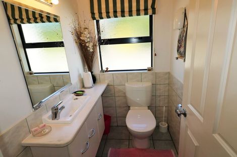 Photo of property in 57 Frederick Street, Carterton, 5713