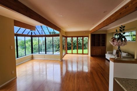 Photo of property in 5 Tiri Road, Takapuna, Auckland, 0620