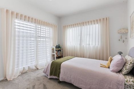 Photo of property in 8a Edgar Pearce Place, Howick, Auckland, 2014