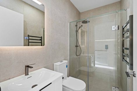 Photo of property in 6 Yellow Pear Lane, Karaka, 2578