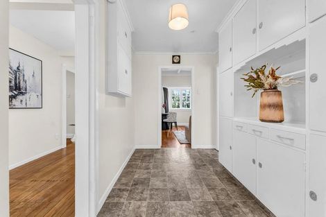 Photo of property in 41 Wairau Avenue, Avondale, Auckland, 1026