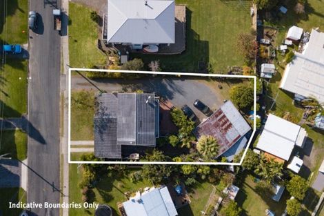 Photo of property in 14 Harbour View Road, Omokoroa, 3114