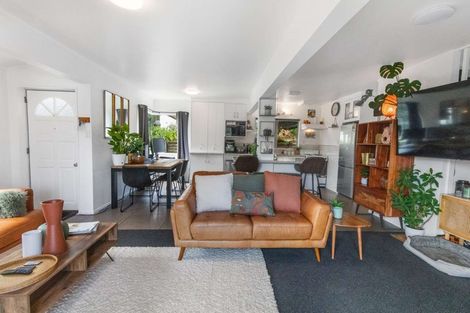 Photo of property in 126a Osprey Drive, Welcome Bay, Tauranga, 3112