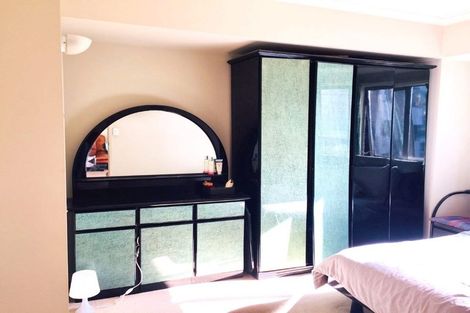 Photo of property in Tower Hill Apartments, 3e/1 Emily Place, Auckland Central, Auckland, 1010