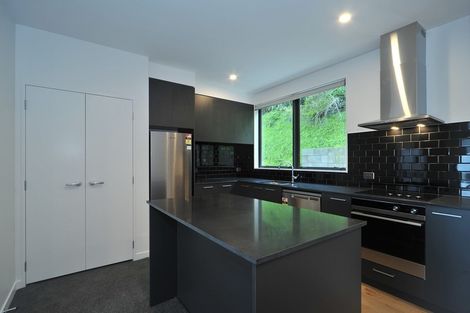 Photo of property in 13/52 High Street, Island Bay, Wellington, 6023