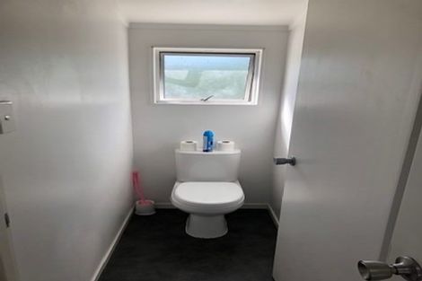 Photo of property in 2/27 Brandon Road, Glen Eden, Auckland, 0602