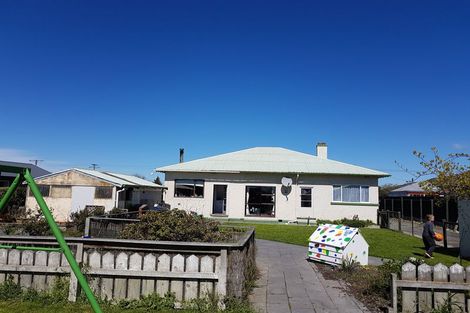 Photo of property in 10 Massey Street, Waimate, 7924