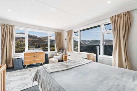 Photo of property in 49 Ray Street, Cromwell, 9310