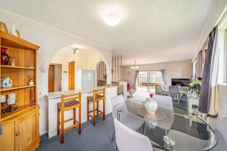 Photo of property in 20 Haylock Grove, Totara Park, Upper Hutt, 5018