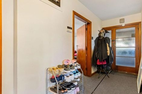 Photo of property in 143 Olliviers Road, Phillipstown, Christchurch, 8011