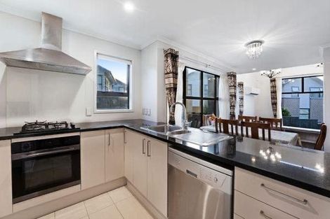Photo of property in 18 Hirimate Place, Flat Bush, Auckland, 2019
