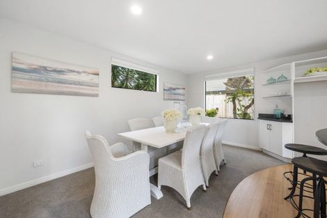 Photo of property in 37 Westerham Drive, Dannemora, Auckland, 2016