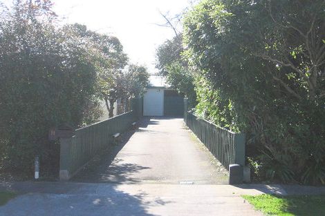 Photo of property in 11 Surrey Crescent, Hokowhitu, Palmerston North, 4410