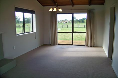 Photo of property in 319 Pencarrow Road, Tamahere, Hamilton, 3283