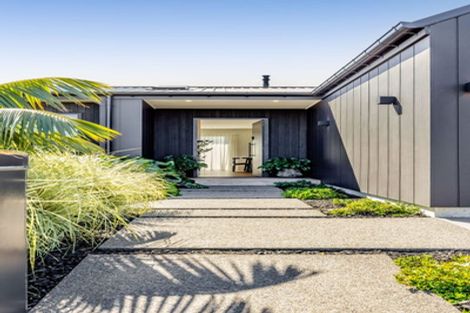 Photo of property in 27 Keene Drive, Bell Block, New Plymouth, 4312