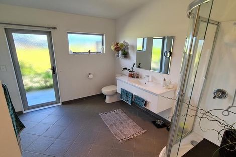 Photo of property in 109 Harbour Drive, Matarangi, Whitianga, 3592