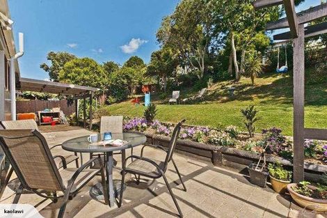 Photo of property in 90 Stapleford Crescent, Browns Bay, Auckland, 0630