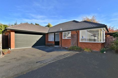 Photo of property in 2/41 Brodie Street, Ilam, Christchurch, 8041