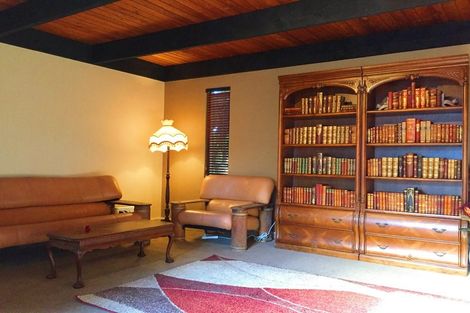 Photo of property in 52 Corinna Street, Welcome Bay, Tauranga, 3112