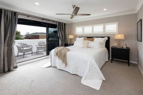Photo of property in 14a The Parade, Bucklands Beach, Auckland, 2012
