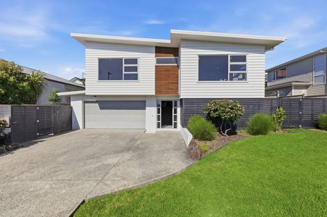 Photo of property in 39 Cilliers Drive, Silverdale, 0932