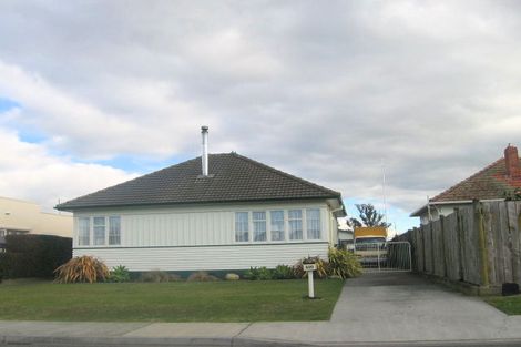 Photo of property in 409 Awatea Street, Akina, Hastings, 4122