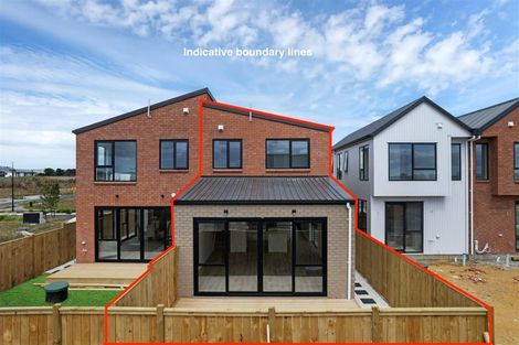 Photo of property in 12 Waimarie Drive, Karaka, 2578