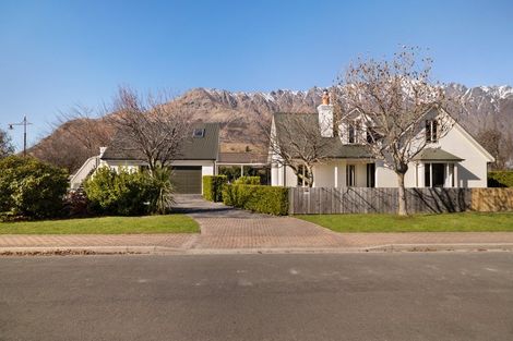 Photo of property in 34 Copper Beech Avenue, Frankton, Queenstown, 9300