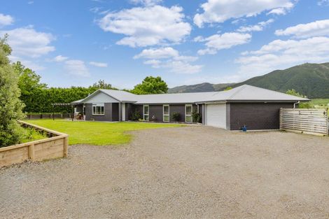 Photo of property in 69 Williams Road, Tokomaru, Palmerston North, 4474