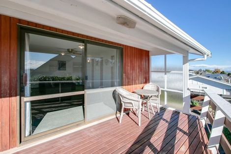 Photo of property in 19 Chambers Street, Havelock North, 4130