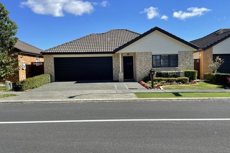 Photo of property in 28 Espalier Drive, Henderson, Auckland, 0612