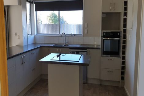 Photo of property in 1 Pemberton Drive, Darfield, 7510