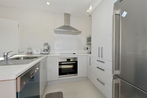 Photo of property in 30 Ballantyne Avenue, Upper Riccarton, Christchurch, 8041