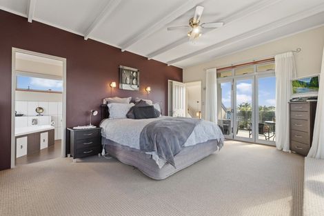 Photo of property in 25a Dickson Road, Papamoa Beach, Papamoa, 3118