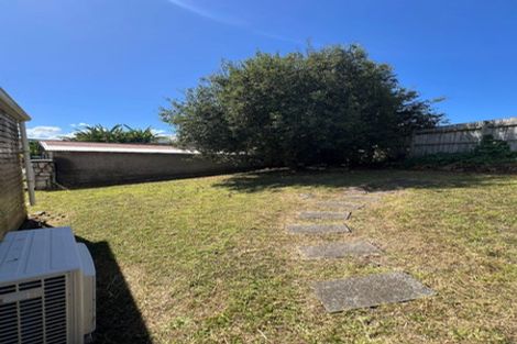 Photo of property in 15 Stainton Place, Otara, Auckland, 2023