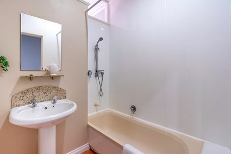 Photo of property in 4 Scott Avenue, Otaki Beach, Otaki, 5512