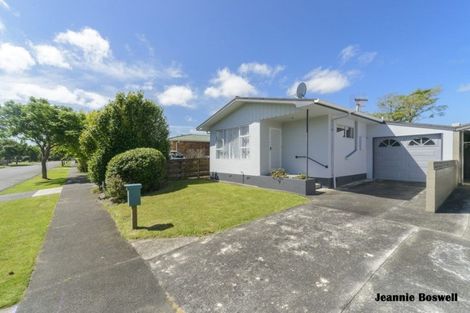 Photo of property in 89 Wikiriwhi Crescent, Awapuni, Palmerston North, 4412