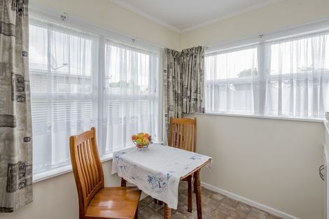 Photo of property in 7 Mersey Street, Levin, 5510