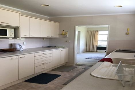 Photo of property in 63 Lynden Avenue, Hillcrest, Auckland, 0627