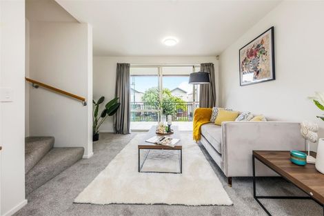 Photo of property in 37 Kirikiri Lane, East Tamaki, Auckland, 2013